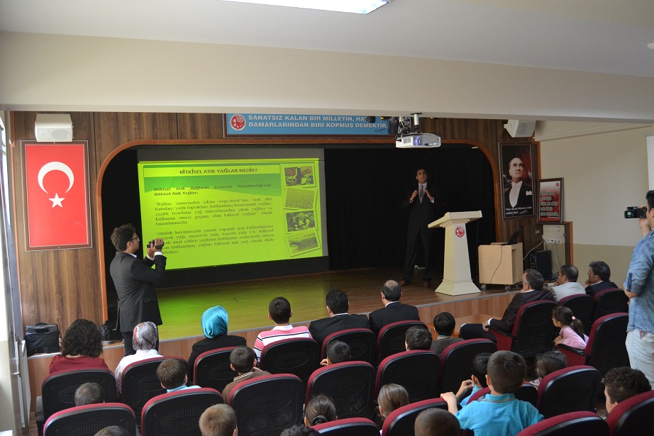 Geri dönüşüm abidesi; İstaş Kentaş