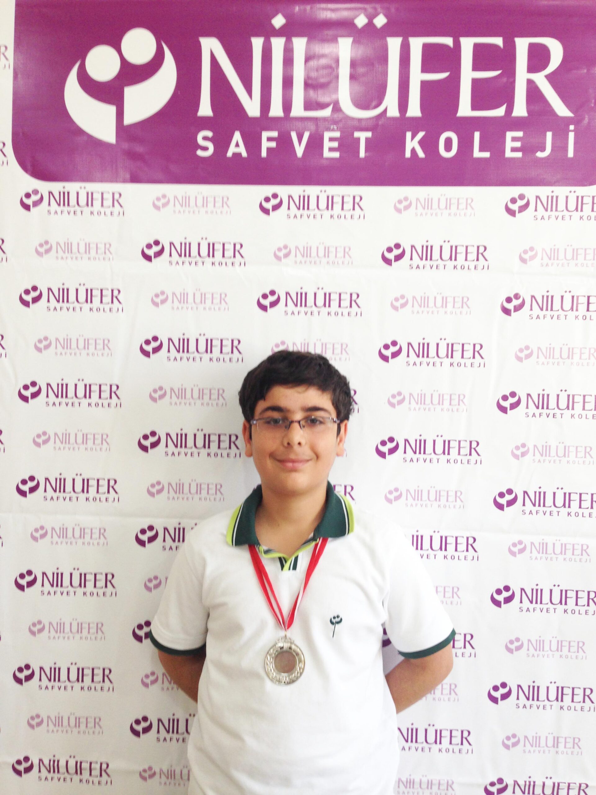 Safvet’ten gümüş madalya