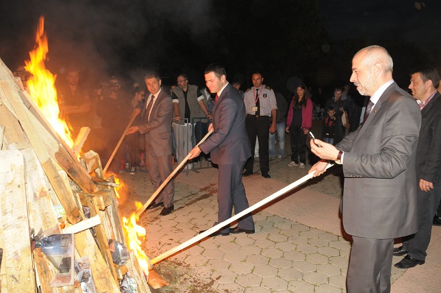 Hıdrellez ateşi yandı