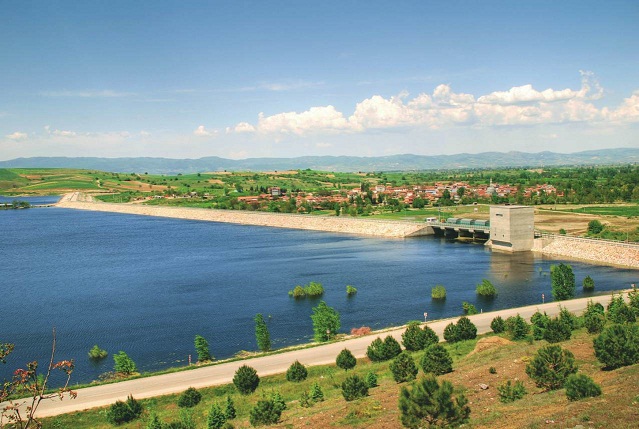 ARAZİLER TOPLULAŞTIRACAK