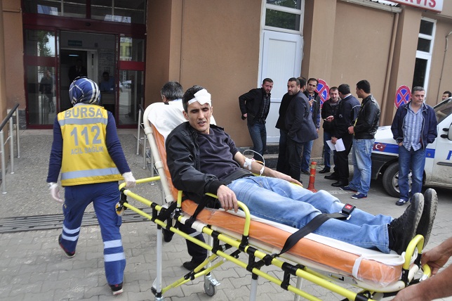 Araçların kazasında olan yayaya oldu