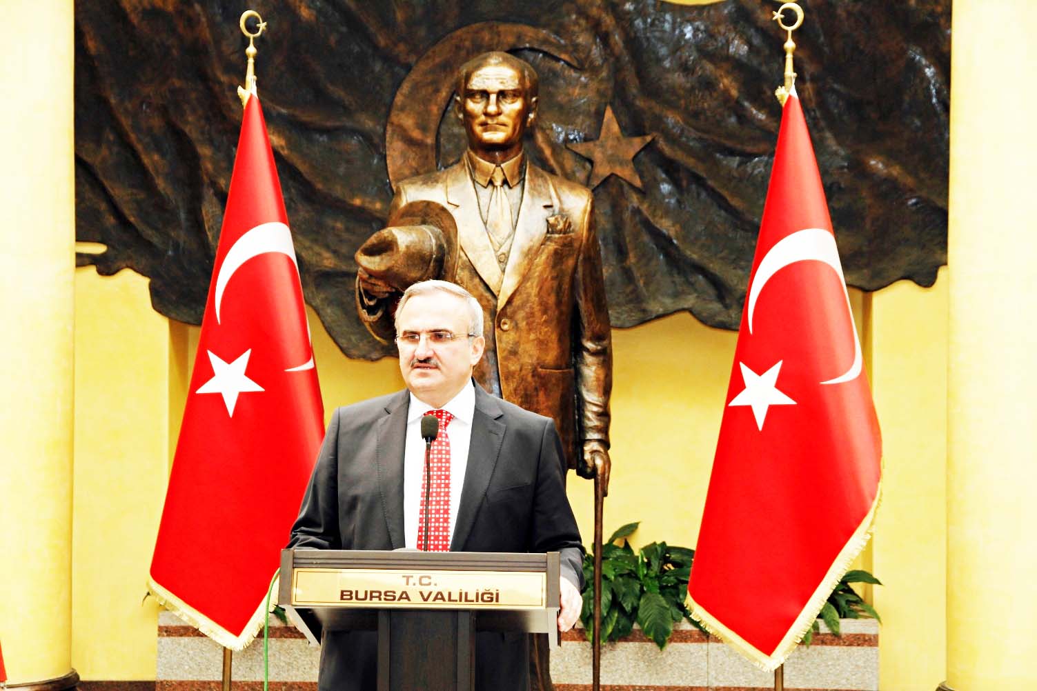 Engelliler haftasına Vali jesti