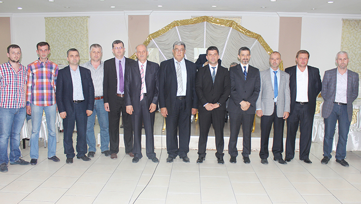 Bosna-Hersek Derneği’nde başkan Demirtaş