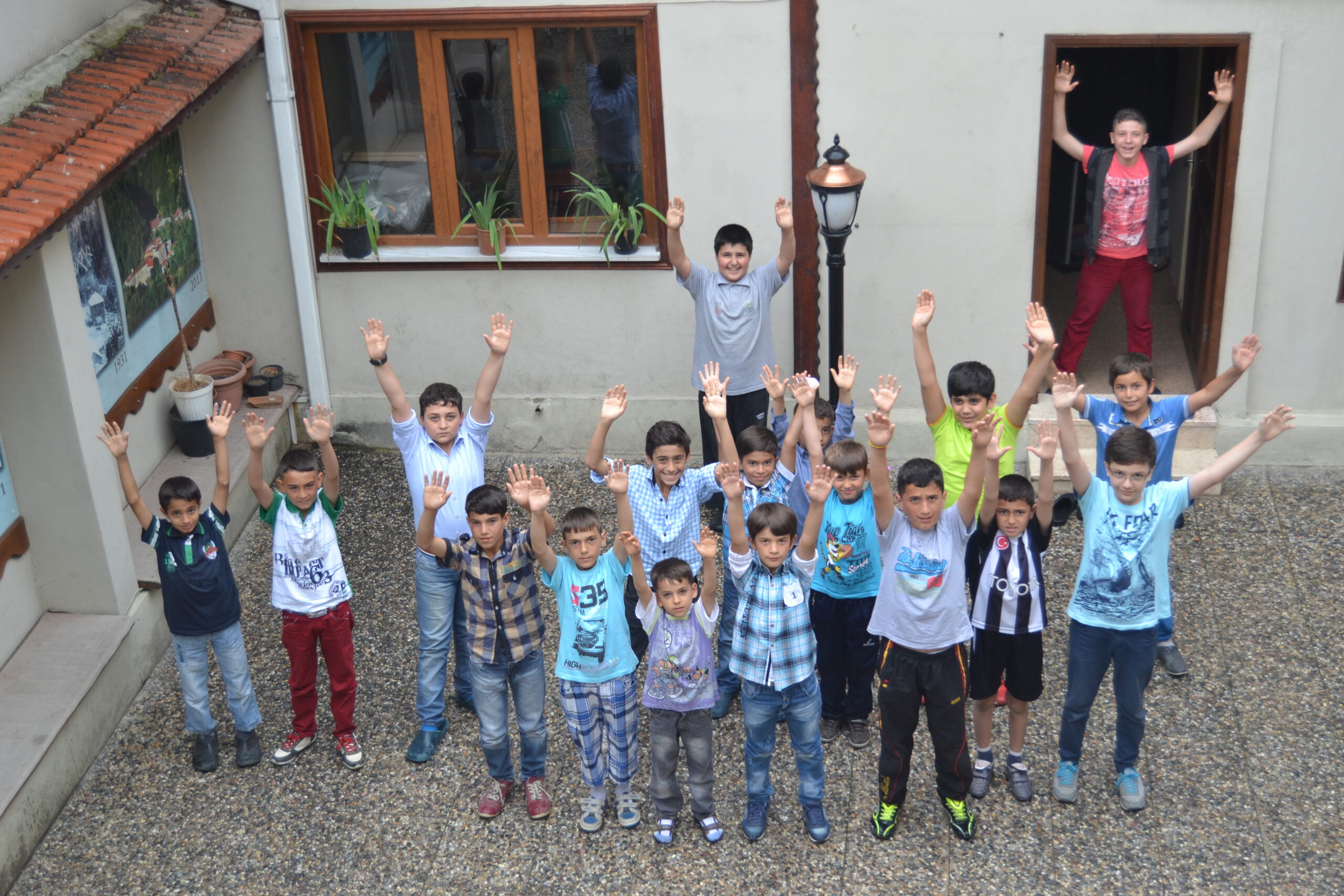 Bembeyaz Gençlik’te yaz sezonu başladı