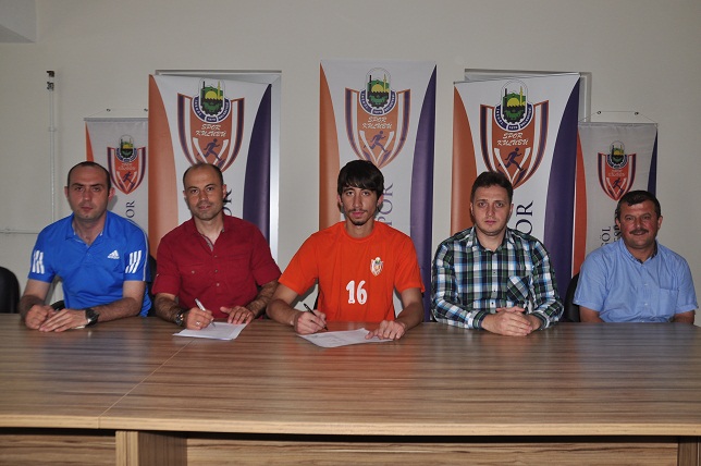 Belediyespor transferde hız kesmiyor