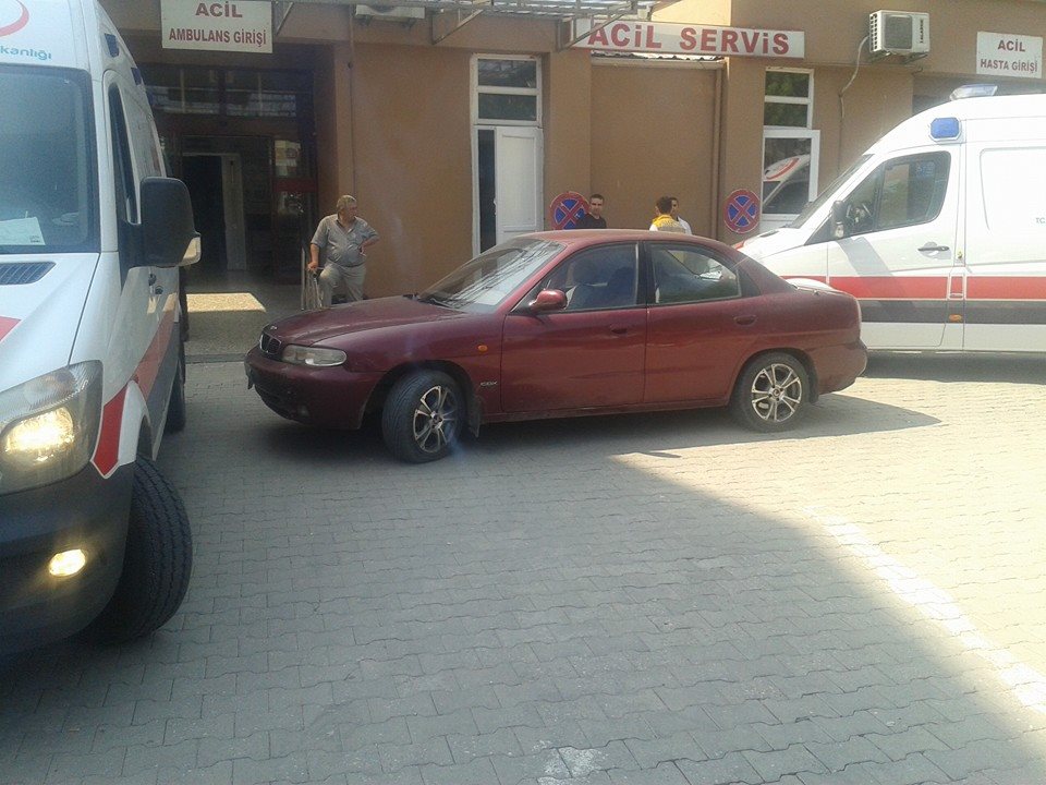 Acil Servis’te otopark sıkıntısı