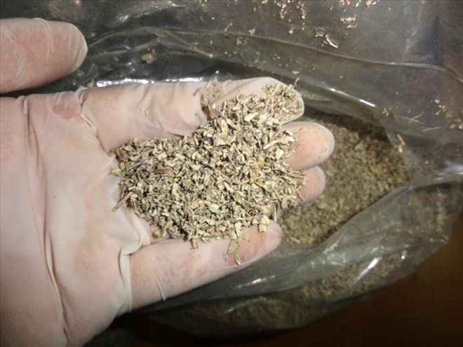 Uyuşturucu madde genci bayılttı