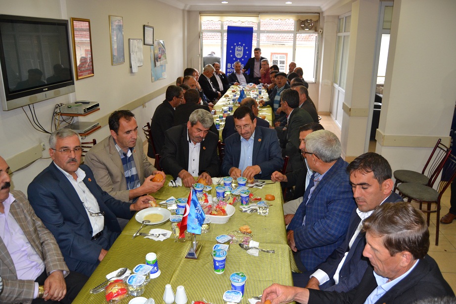 Tak çatı altında birleşmeniz size güç verir