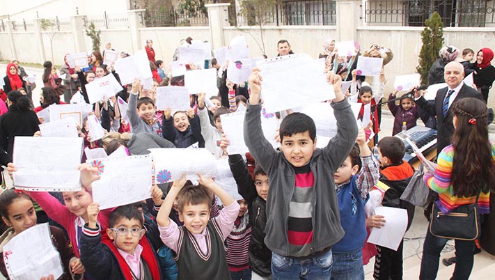 Okullarda karne günü