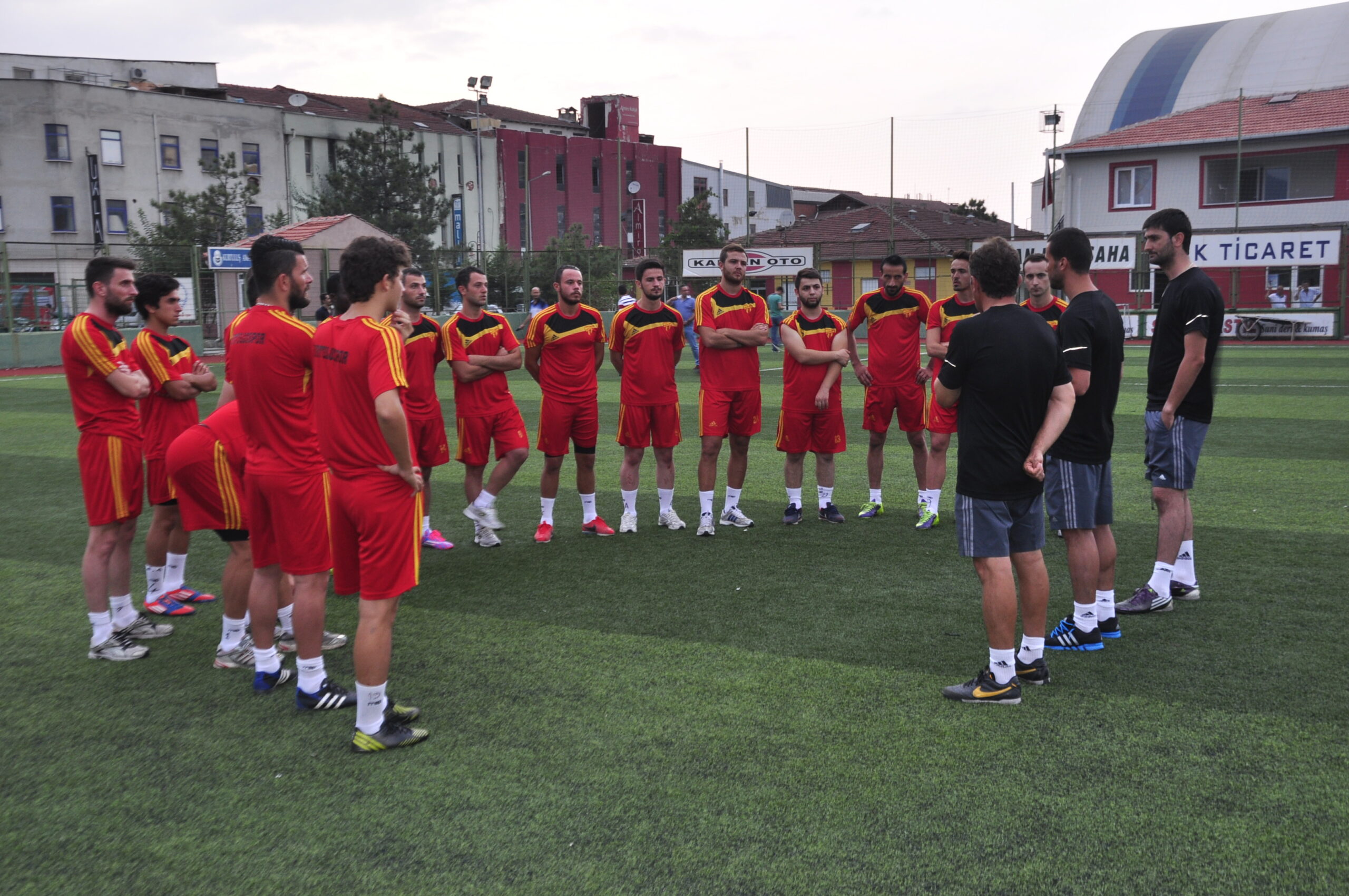 Kurtuluşspor çalışmalarına start verdi