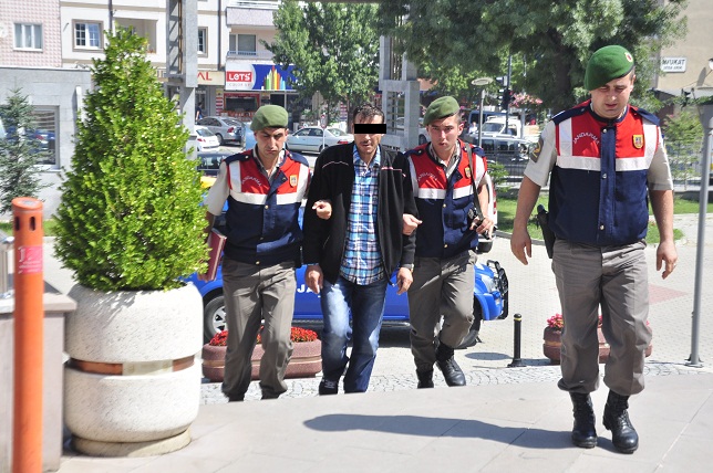 Uyuşturucu tacirlerine bir darbe de Jandarmadan