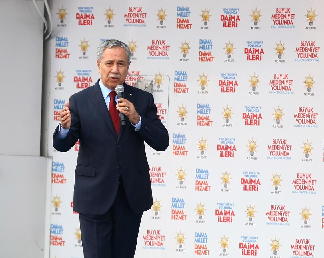 Bülent Arınç açılış için İnegöl’de