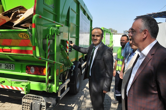 Geri dönüşüm araçları yenilendi