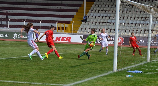 Milliler turu zora soktu