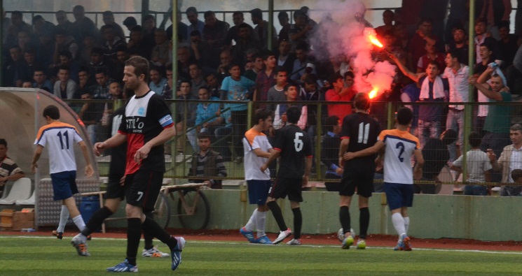 Derbi dostça başladı dostça bitti