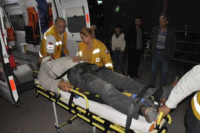 Kamyonetin çarptığı bisikletli yaralandı