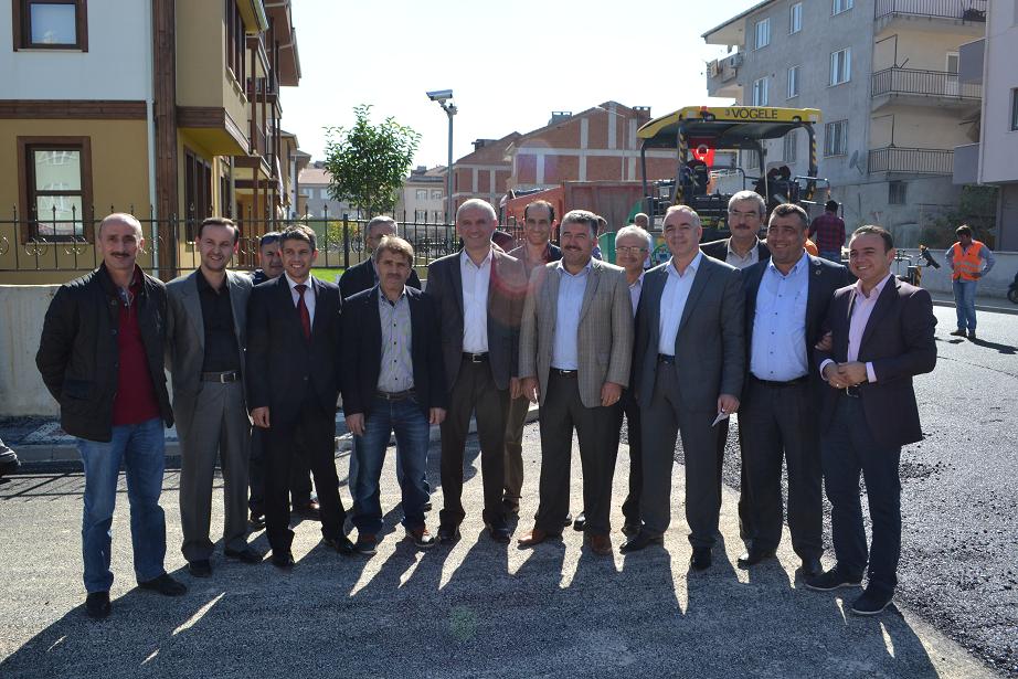 Asfaltlama çalışmaları devam ediyor