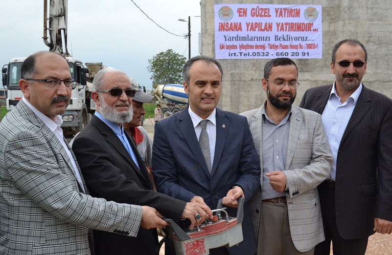 “Amacımız Kuran neslini inşa etmektir”