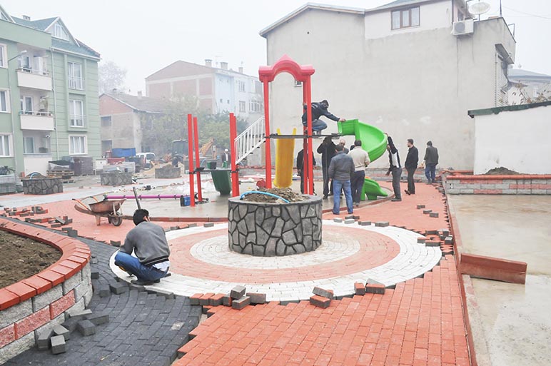 Cuma Mahallesi parkına kavuştu