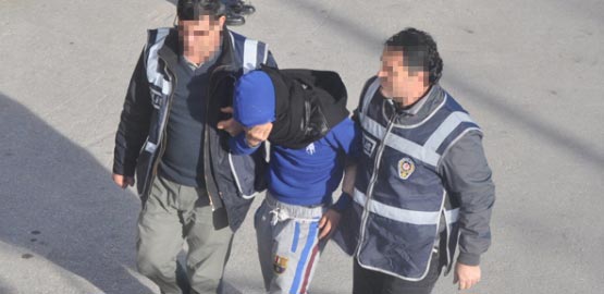 Alkol şişede durduğu gibi durmuyor