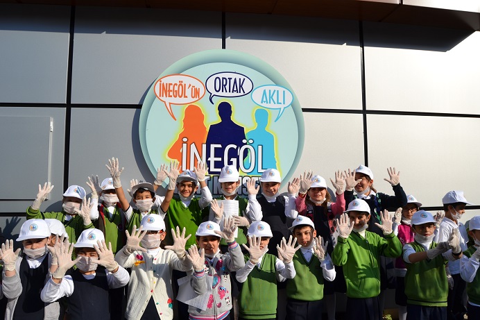 Çocuklardan büyüklere mesaj