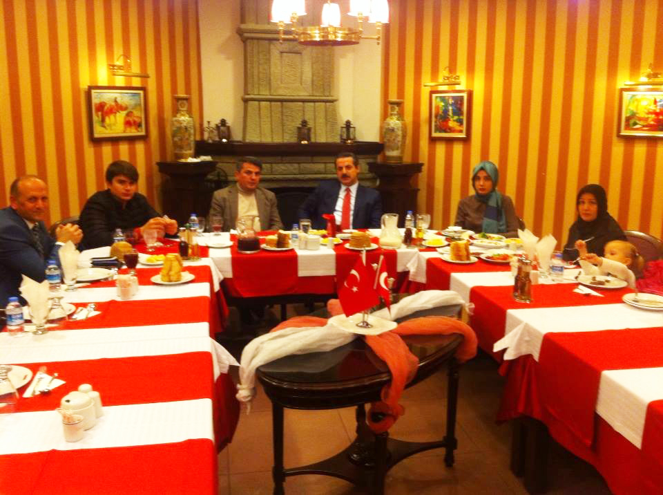 Bakan Çelik taziye için İnegöl’deydi