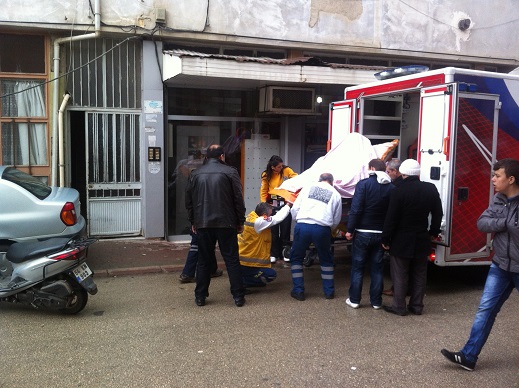 Yardımına mahalle sakinleri koştu