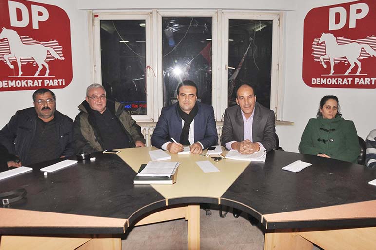 DP’den Olağanüstü Kongre’ye davet