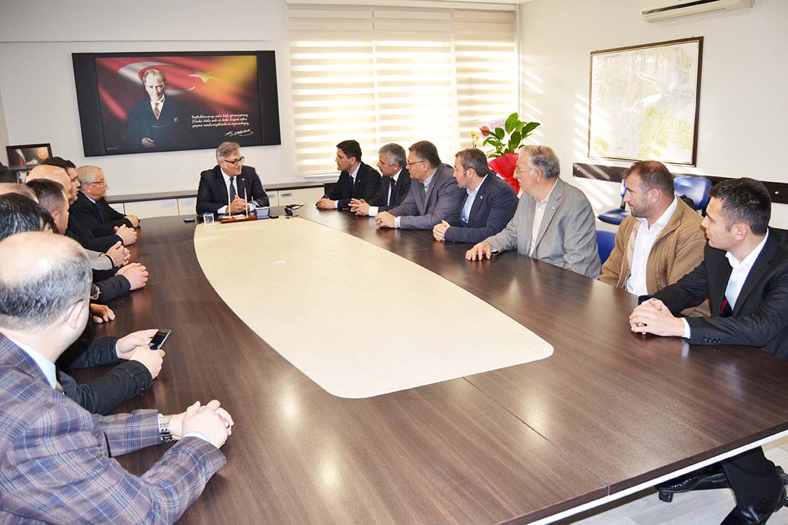 Yeni yönetim Kaymakam Akça’yı ziyaret etti