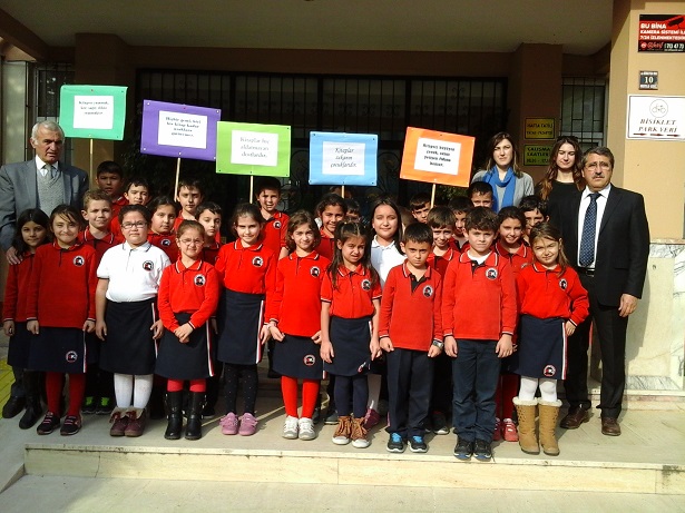 Kosoca Ufkum’dan kütüphaneye ziyaret