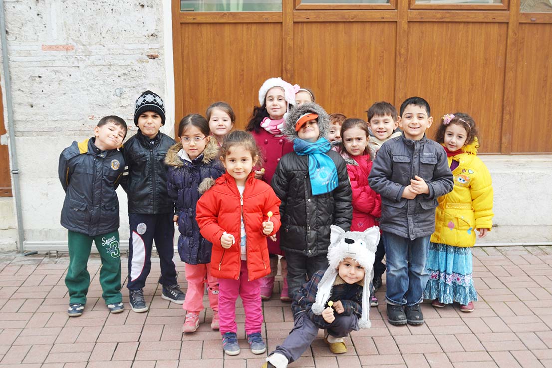 İshakpaşalı miniklerden ecdada ziyaret