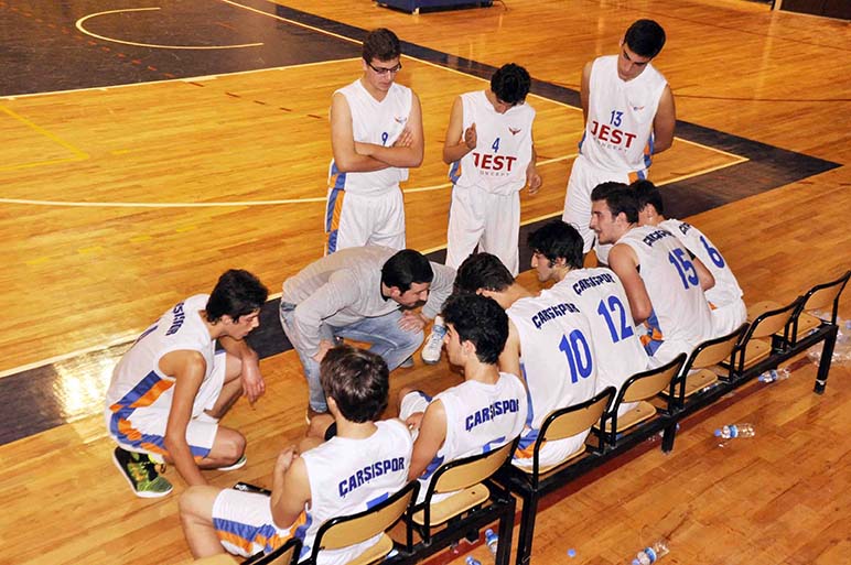 Çarşıspor’un liderlik hayali