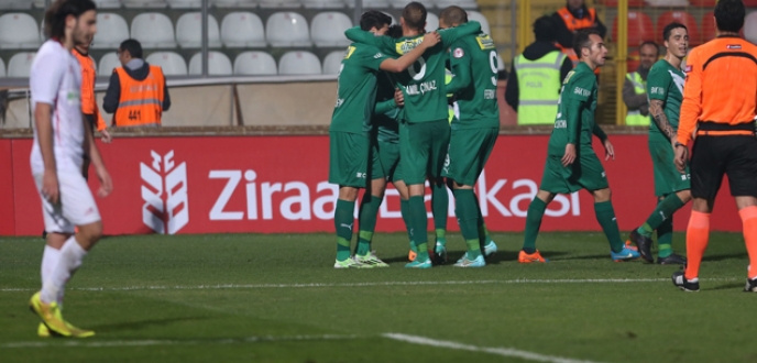 Timsah, 3 puanı son dakikada aldı