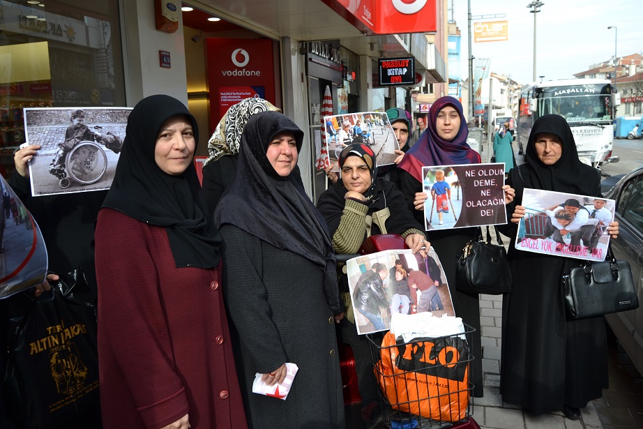 Saadetli kadınlar engellileri unutmadı