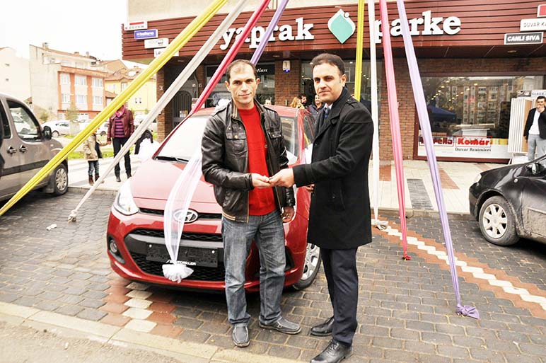 Hyundai i10’un anahtarını aldı