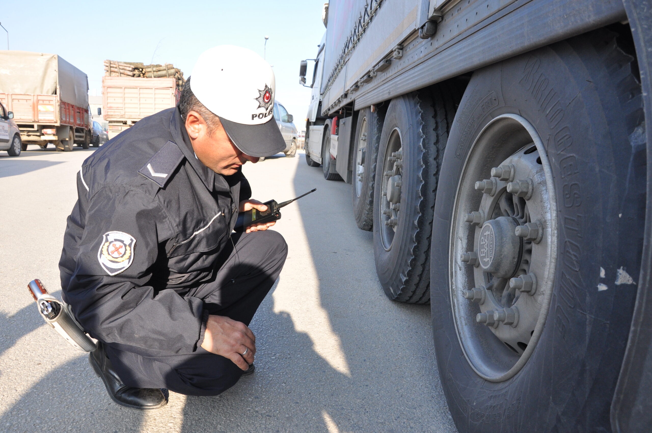 DİKKAT 1 MART’A KADAR Kış lastiği zorunluluğu başladı!