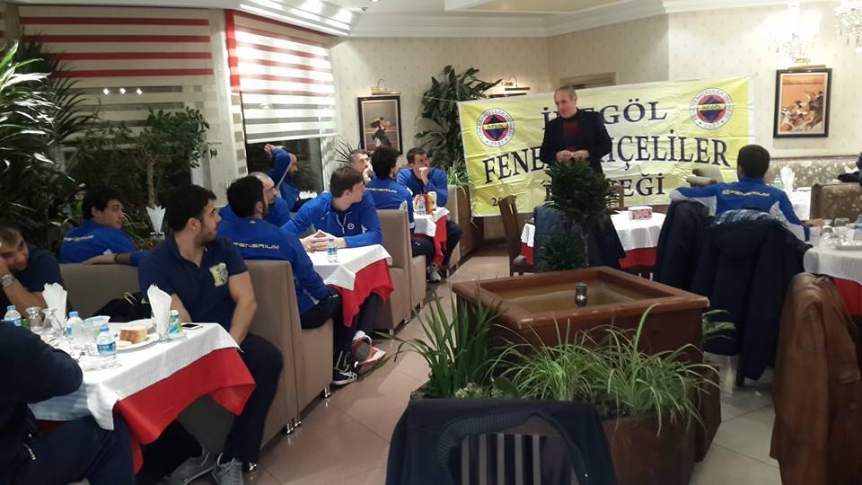 Fenerbahçe’ye köfte ziyafeti