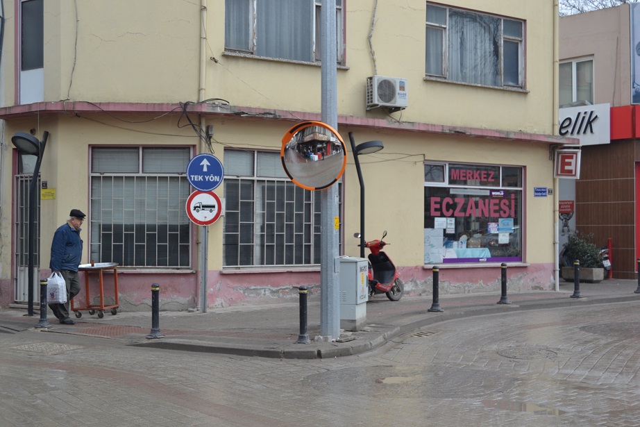 Kazalara önlem, aynalı sistem