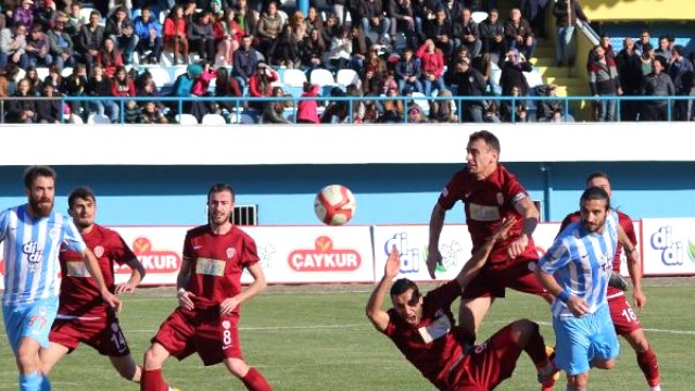 İnegölspor galibiyetle başladı