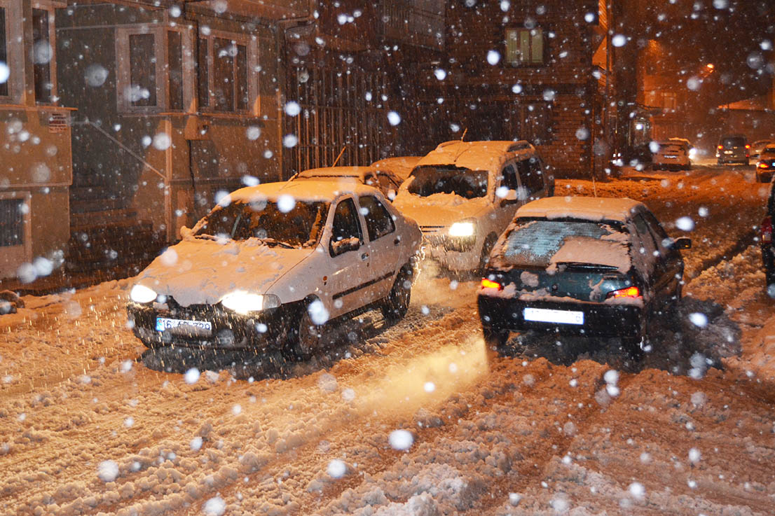 İnegöl tekrar beyazlar içinde
