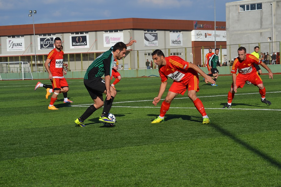 Süperlerde 2. yarı heyecanı yarım başladı