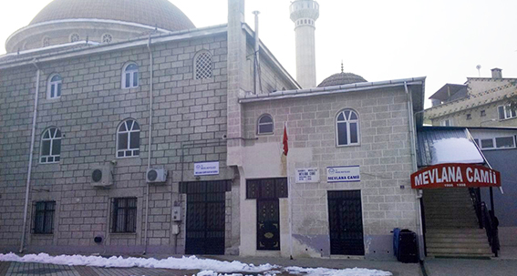 Hırsızların mekanı bu sefer cami oldu