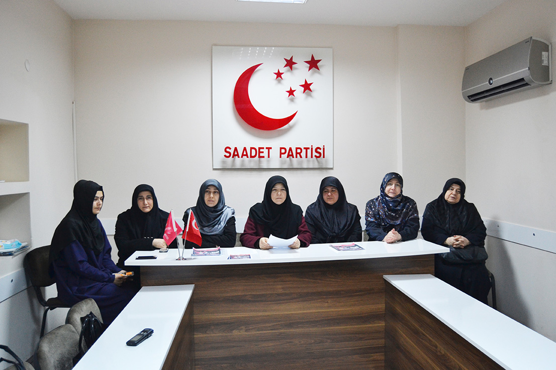 Noel Baba genç nesilleri kimliksizleştirme projesidir