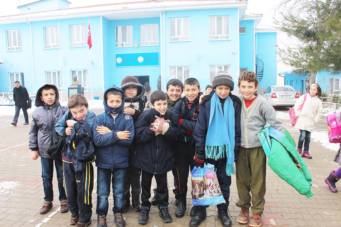 Soğuktan dersi montla işliyorlar