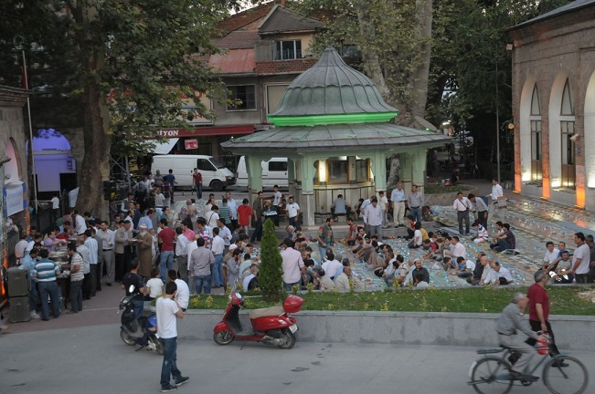 Sabah namazı sonrası çorba ikramı