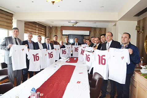 Formanı al takımına destek ol