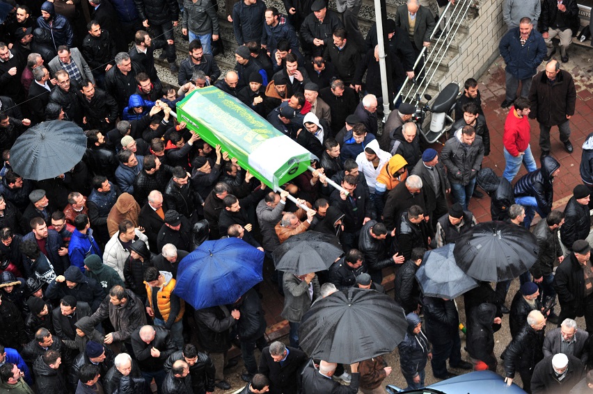 Taksici genç toprağa verildi