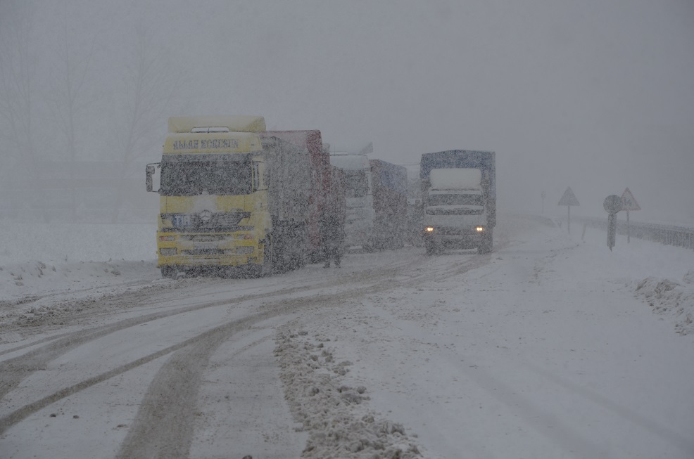 TIR’lara geçit yok