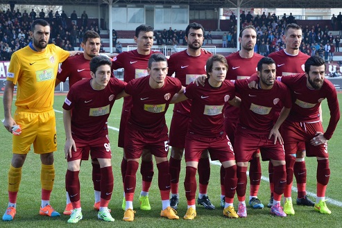 Şampiyonluk yolunda ağır yara