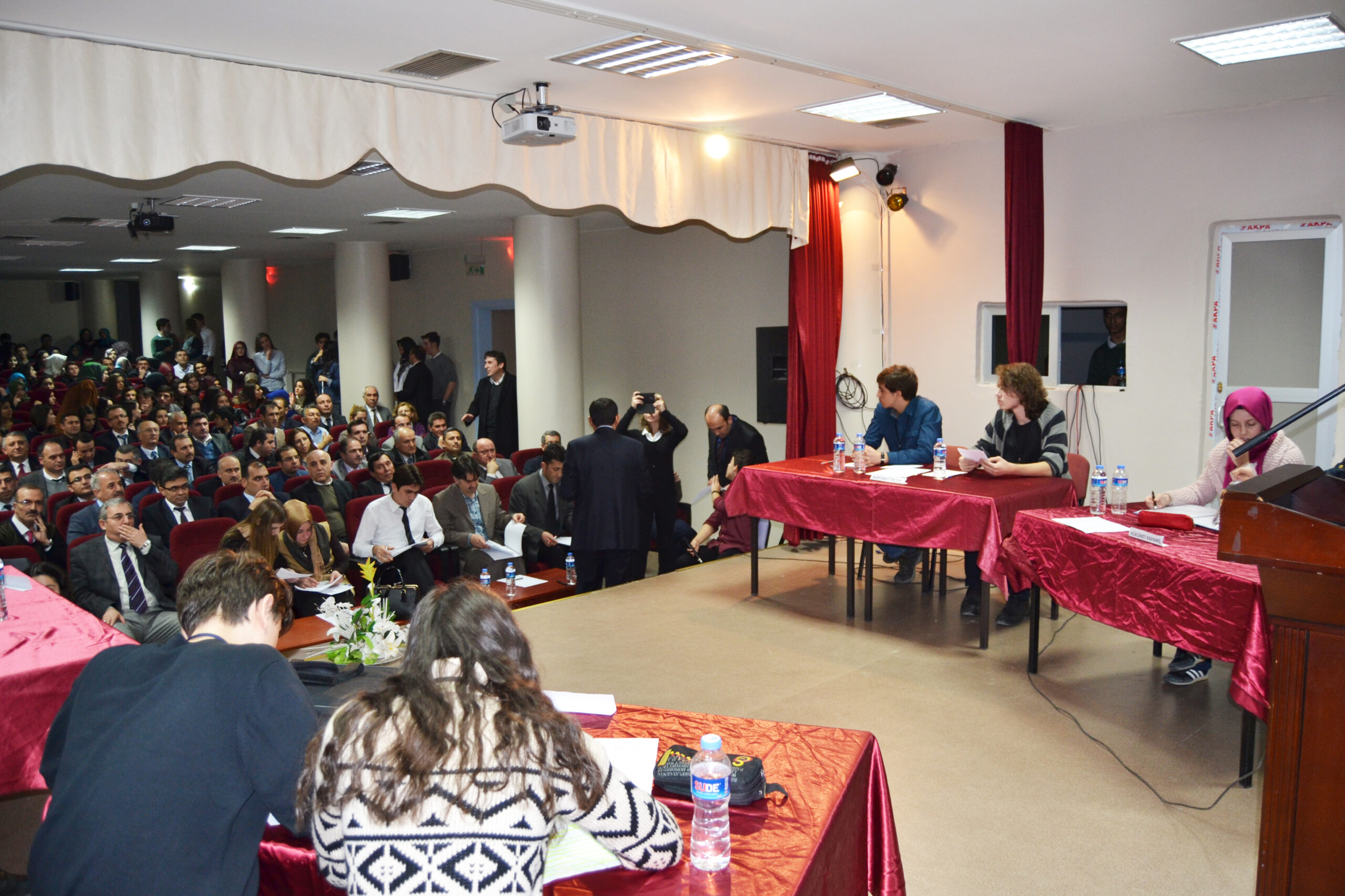 Şampiyon Küçükçalık Anadolu Lisesi